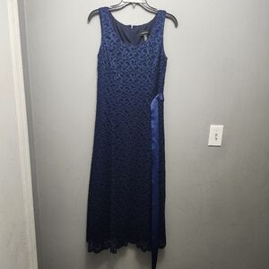R&M Richard women's formal midi dress size 10 tall lace blue fully lined